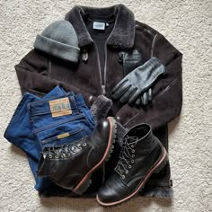 Casual outfit inspiration Granola Outfits, Black Outfit Men, Boys Fall Outfits, Casual Outfit Inspiration, Future Clothes, Classy Men, Cool Outfits For Men, Outfits For Men