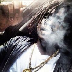 Sosa Chief Keef Pfp, Chief Keef Pfp, Fitted Hats Aesthetic, Rare Pfp, Creepy Core, Celebrity Selfies, 2013 Swag Era