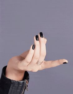 Hand Shading, Supernatural Nails, Opi Powder Perfection, Lincoln Park After Dark, Dark Gif, Gel Polish Manicure, Types Of Hands