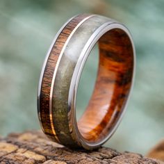 Jade Wedding Band with Wood Jade Wedding Band, Gold Accent Jewelry, Jade Wedding, Unique Mens Rings, Engraving Fonts, Jade Jewelry, Round Rings, Green Jade, Men's Rings