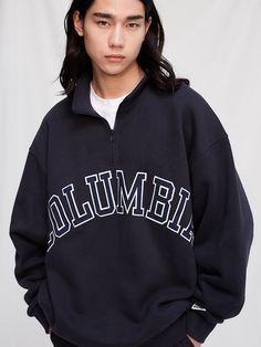 This is a comfortable and casual sweatshirt that is made out of high quality polyester and cotton blend fabric. With design detail of columbia flag emblem and heavy weight fleece fabric soft touch, it gives a trendy and refined look.- Heavyweight fleece fabric- COLUMBIA FLAG emblem detail- Side pocket with YKK zipper- Oversized silhouette Columbia University Sweatshirt, Columbia Flag, Columbia Sweatshirt, Arch Logo, University Shirt, Zip Up Sweatshirt, University Sweatshirts, Columbia University, December 2024