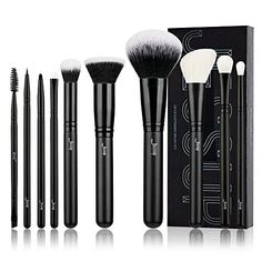 Makeup Brush Set 10pcs Black Make up Brushes Set Professional with Natural Synthetic Hair for Foundation Blending Blush Concealer Eyeshadow Eyebrow Eyeliner, T323Do not ever underestimate the practicality of this 10pcs makeup brushes set, each brush can compatible with different functions, for instance, blend foundation, powder and mineral makeup, contour the face shape with cream and powder products, eyeshadow, lipstick. Make it as practical as professional makeup brushes set.Our latest natural-synthetic hair is incredibly soft and fluffy, without any hair broken or shedding and the power of grasping powder is fantastic.Tightly aluminum alloy ferrule well-protected the hair and handle, ensuring a long-lasting usage.Modern designed natural birch wooden handle makes full use of ergonomics, Jessup Brushes, Contour With Eyeshadow, Bronzer Brush, Powder Contour, Cut Crease Makeup, Makeup Brush Set Professional, Face Makeup Brush, Highlighter Brush