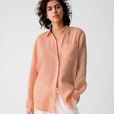 New W Tags So Pretty Lux Gap Linen Summer Shirt, Gap Linen Spring Shirt, Spring Linen Shirt By Gap, Gap Linen Shirt For Spring, Gap Linen Button-up Shirt, Gap Linen Shirt With Relaxed Fit, Gap Relaxed Fit Linen Shirt, Gap Linen Tops For Workwear, Classic Gap Tops For Spring