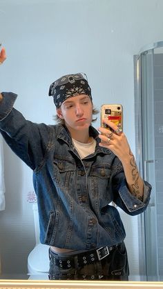 Bandana Outfit Men, Outfit Bandana, Y2k Fall, Jean Jacket Outfits, Fall Fits, Outfit Fall, Back To School Outfits