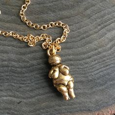 Venus de Willendorf Goddess necklace, 21mm pendant by lotusfairy on Etsy https://www.etsy.com/listing/277702486/venus-de-willendorf-goddess-necklace Veep Jewelry, Alex Wagner Necklaces, Venus Jewelry Necklaces, Xochitl Gomez Necklace, Venus Princess Necklace, Dressing Like Your Venus Sign, Vibrating Necklace, Venus Of Willendorf, Egyptian Necklace