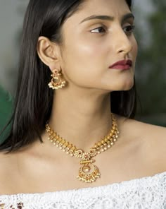 Uncut Necklace, South Indian Temple, Indian Jewelry Set, Earring Indian, Temple Jewelry Necklace, Bridal Necklace Designs, New Gold Jewellery Designs, Necklace Set Indian