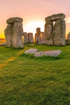 the stonehenge monument at sunset in england