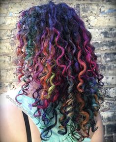 Vibrant Curly Hair Color, Fashion Color Curly Hair, Curly Hair Fun Color Ideas, Dyed Curly Hair Ideas Colour Blue, Colorful Curly Hair, Fun Haircolor, Neon Hair Color, Diy Highlights, Unicorn Hair Color