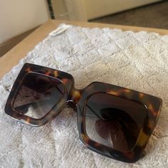 Brand New, Never Worn. The Leopard Print Is Sooo Cute And Chic, Love Animal Prints! Leopard Print Glasses, The Leopard, Animal Prints, Square Frame, Glasses Accessories, Square Frames, Black And Brown, Leopard Print, Animal Print