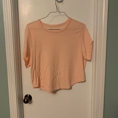 Nwot Old Navy Xl Peach Cropped T-Shirt Peach Relaxed Fit Crew Neck T-shirt, Heather Peach Relaxed Fit Crew Neck T-shirt, Peach Relaxed Fit Short Sleeve T-shirt, Casual Peach T-shirt Relaxed Fit, Casual Peach Short Sleeve T-shirt, Peach Relaxed Fit Casual T-shirt, Casual Peach Relaxed Fit T-shirt, Casual Relaxed-fit Peach T-shirt, Casual Peach Cotton T-shirt