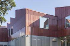 Rice School of Architecture Extension . Houston Karamuk Kuo. photos: © Laurian Ghinitiou First images of William T. Cannady Hall, a 22,000-square-foot building that will serve the Rice School of Architecture. Sited across a courtyard and connected by an aerial walkway to Rice Architecture’s longtime home, MD Anderson Hall, the new structure is designed by … Continue reading Karamuk Kuo