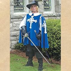 MUSKETEER Renaissance Era Mens Blue TABBARD and White SHIRT ENSEMBLE COSTUME SET #TabbardandShirtSet Musketeer Costume, Medieval Clothes, Leather Armor, Medieval Costume, Period Outfit, Medieval Clothing, Costumes For Sale, Historical Costume, Velvet Tops