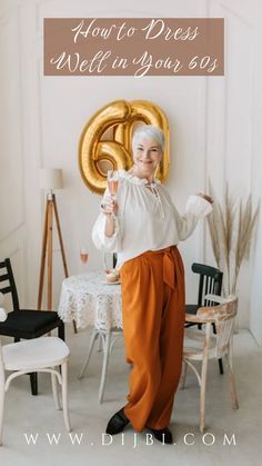 Older Women Fashion, Text Stories