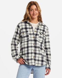 Billabong Forge Fleece Flannel - 88 Gear Fleece Shacket, Teddy Bear Jacket, Billabong Surf, Billabong Women, Layered Fashion, Womens Fleece, Billabong, Shirt Online, Shirt Sleeves