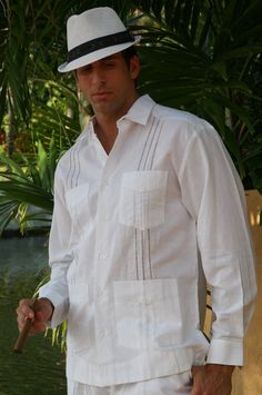 Menswear for a beach wedding (Caribbean region): guayabera shirt and khakis. Click the photo for information about cut, color, and material suitable for the event. The shirts can be ordered here: http://www.mycubanstore.com/ Guayabera Outfit, Havana Party, Cuban Men, Father Of The Bride Outfit, Cuba Fashion, Havana Nights Party, Party Outfit College, Cuban Style