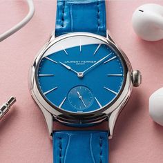 Because blue symbolizes confidence @laurent_ferrier Laurent Ferrier, Men's Watches, Fashion Styles, Jaeger Watch, Instagram Sign, Welcome Back, Around The World, Casual Fashion, Confidence