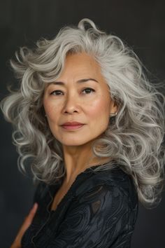 Collarbone Haircut, Cascading Curls, Silver White Hair, Grey Hair Over 50, Curly Styles, Medium Curly, Subtle Highlights