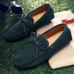 Men's Summer & Spring Breathable Leather Driving Loafers | ZORKET – zorket Casual Summer Boat Shoes With Leather Sole, Casual Boat Shoes With Flat Heel For Fall, Casual Flat Heel Boat Shoes For Fall, Casual Flat Suede Loafers, Casual Suede Loafers, Casual Flat Boat Shoes For Summer, Casual Moccasins With Leather Sole And Round Toe, Spring Suede Boat Shoes With Round Toe, Casual Moccasins With Textured Sole For Fall