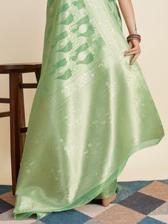 Elevate your ethnic wardrobe with our captivating green zari weaving banarasi silk function wear saree. This stunning saree is crafted from high-quality banarasi silk material, known for its luxurious texture and comfortable drape. The saree features intricate zari weaving work that adds a touch of elegance and sophistication to your look. Pair it with the matching banarasi silk blouse that also boasts the same zari weaving work for a coordinated and chic ensemble.
The saree measures 5.50 meters Elegant Green Zari Weaving Traditional Wear, Elegant Green Traditional Wear With Zari Weaving, Green Banarasi Silk Dupatta, Green Banarasi Silk Traditional Wear, Elegant Green Banarasi Silk Traditional Wear, Green Meenakari Saree For Eid, Green Jamawar Saree With Meenakari, Green Jamawar Saree For Puja, Eid Green Meenakari Saree