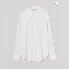 H&M Women’s White Button Down Shirt (Size:M) Wore Twice But Looks Brand New. No Stain Or Discoloration! No Return No Refund White Shirt Walmart, Cheap Button-up Blouse From H&m, Satijnen Blouses, White Button Down Shirt, Satin Blouses, Elegant Blouses, White Button Down, H&m Women, Crop Blouse