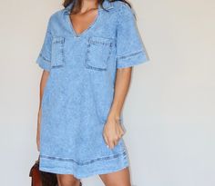 Denim collared pocket front v-neck mini dress. 94% cotton 6% Polyester Darby sized down to a small. Darby is 5’8.5 size 6/8. Pitcairn Islands, Guinea Bissau, Mozambique, Denim Dress, Sweater Dress, Active Wear, Size 6, Mini Dress, V Neck