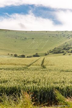 Long Man of Wilmington London England Travel, Bodiam Castle, Great Places To Travel, Sussex England