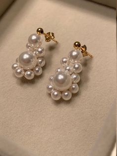 Super beautiful and elegant, this water drop flower shaped pearl earrings are the perfect size to be worn everyday. Matron of honor bridesmaid gifts, maid of honor wedding bridal jewelry, earrings, gift for her. *Hand woven water drop flower shaped pearl design  *Oval shape *Swaroski Pearl in size 4mm, 6mm, 8mm *Gold plated 14K *Top to bottom the earrings measure 2.5cm, side to side measure 1.5cm *Perfect everyday earrings or Bridal Party earrings *Comes with velvet gift bag *This listing is for one pair of earrings. * Hypoallergenic. Pearl Drop Bridal Earrings With Flower Shape, Pearl Drop Flower-shaped Bridal Earrings, Elegant White Cluster Earrings With Pearl Drop, Elegant White Pearl Drop Cluster Earrings, Formal Flower-shaped Pearl Drop Jewelry, Elegant White Round Cluster Earrings, Elegant Formal Pearl Earrings With Flower Shape, Elegant Flower-shaped Pearl Earrings For Formal Occasions, Wedding Pearl Earrings With Flower Shape