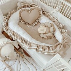 Babynestchen Romantic mit Rüschen und Spitze,handmade Baby Nest, Bassinet, Bed, Quick Saves