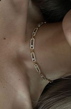 Mika Schneider, Expensive Jewelry Luxury, Chanel Perfume, Girl Accessories, Jewelry Accessories Ideas, Dope Jewelry, Gold Diamond Necklace, Classy Jewelry, Expensive Jewelry