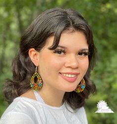 Handmade Mexican Wood Hand-painted Dangle earrings These beautiful handmade earrings are made by indigenous artisans from Chiapa de Corzo, Mexico. It can take up to an hour to finish every pair! These earrings are unique and lightweight, and are perfect for any occasion. They also make great gifts! * Lightweight, chic, unique and original earrings. * If you would like some more pictures of these lovely earrings don't hesitate to message me. Come in Red and White Thank you for visiting! Mexican Boho, Mexican Earrings, Cactus Earrings, Mexican Jewelry, Traditional Earrings, Rainbow Earrings, Earrings Hoop, Cute Bracelets, Lovely Earrings