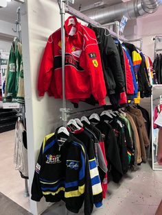 Brick Lane Vintage Market, Ferrari Jacket Aesthetic, Madison Beer Vintage, Racing Jacket Aesthetic, Vintage Shop Aesthetic, Vintage Thrift Shop Aesthetic, Vintage F1 Jacket, Vintage Ferrari Jacket, Thrift Shop Aesthetic