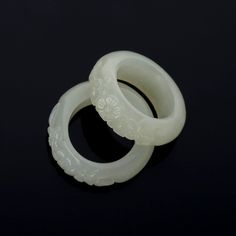 🌱Handcrafted nephrite twin rings 🌱Natural nephrite, soft jade 🌱Good for Wedding hanbok 🌱Authentic gemstones Korean jewelry 🌱Wedding present 🌱Handmade in Korea 🌱Free standard shipping from Seoul Korea with tracking included 🌱It will take approximately 10-14 days, worldwide. 🌱This piece includes two separate rings. You may wear them together as a set, or separately. The weight of the ring is variable depending on the ring size. It is a popular product in both our online and offline stores Korean Wedding Band, Jade Ring Band, Jade Ring Aesthetic, Jade Rings Engagement, White Jade Ring, Jade Engagement Rings, Original Wedding Rings, Jade Ring Engagement, Korean Wedding Ring