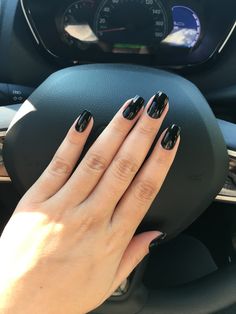 Black Nails Medium, Black Nails Medium Length, Black Round Nails, Black Nails Prom, Alternating Nails, Ideas For Long Nails, Gold Nails Prom, Nails Black And Gold, Black Prom Nails