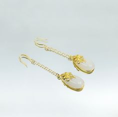 White Jade Earrings with Long Dangle Chain - Yun Boutique Elegant White Jade Jewelry, Jade Pearl Drop Earrings As Gift, White Jade Earrings For Gift, Elegant Jade Earrings Gift, Elegant White Jade Earrings, White Jade Dangle Jewelry, Elegant Single Jade Earring, Chinese Earrings, Physical Beauty