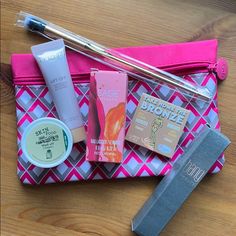 Ipsy Glam Bag And 6 Makeup Items. All Are New And Unused Items Food Nails, Ipsy Glam Bag, Glam Bag, Skin Food, Makeup Items, Bronzer, True Beauty, Womens Makeup, Beauty Makeup