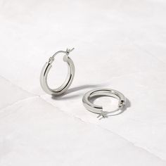 Minimalist hoop earrings that are super comfortable and great for everyday wear! Perfect for any occasion! Made of 925 Sterling Silver We use a THICK plating of 14k Gold or Rhodium for a piece that will last you years to come! 20mm Diameter 3.5mm Thickness Super lightweight Nickel-free & hypoallergenic - Great for sensitive ears! Sold as a pair Simple Tarnish Resistant Hoop Earrings, Simple Everyday Hoop Huggie Earrings, Minimalist Hypoallergenic Hoop Earrings For Everyday, Nickel-free Small Hoop Huggie Earrings For Everyday, Nickel Free Small Hoop Huggie Earrings For Everyday, Everyday Nickel-free Small Hoop Huggie Earrings, Modern Nickel-free Huggie Hoop Earrings, Simple Hoop Huggie Earrings For Everyday, Minimalist Hypoallergenic Hoop Earrings For Anniversary