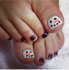 Snowman toes Winter Toe Nail Designs, December Toe Nails, Winter Toenails, Holiday Toe Nails Christmas, Xmas Toe Nail Designs, Holiday Pedicure Ideas Toenails