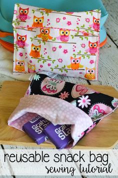 the reusable snack bag sewing pattern is easy to sew, and it's perfect for beginners