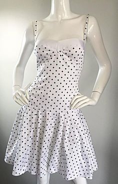 Enrico Coveri 1980s Vintage White & Black Polka Dot Cotton Fit & Flare Dress Fitted Polka Dot Dress For Daywear, 80s Dresses Casual, Dolly Fashion, Dot Print Dress, Black Polka Dot Dress, Dot Skirt, Anna Sui, 1980s Vintage, Black Polka Dot