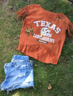 Altered Texas Longhorns Tee ~styleagogo.net~ Texas Longhorns Outfits, Lace Tshirt, Texas Longhorns, Gameday Outfit, Only 1, High Low Hem, Nice Tops, Vintage Tops, Casual Chic