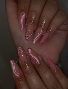 Round Nail Designs Glitter, Lavender Nail Designs Almond, Pink Sparkly Chrome Nails, Cosmo Nails Design, Sparkly Acrylic Nail Designs, Bday Gel Nails, Extra Birthday Nails Almond, Pink Nails With Rhinestones Almond, Cute Pink Nails Design Classy