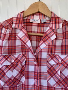 "NEW with original tags! Vintage Plaid Long Sleeve button up shirt Size 14 / Large - White Blue Red and Coral Plaid. Puff sleeves. Front pockets on chest. Autheintic vintage deadstock from the early 80s, New With Tags! Brand - Amy Barr 60% Cotton 40% Polyester Machine Washable Made in China Condition - Original Deadstock from the 80s, New With Tags Vintage Size - 14 Fits Like - large can fit smaller sizes with looser fit (see measurements) Measurements (Seam to seam, lying flat) - Bust* - 40\" W Florida Dress, Terry Cloth Dress, Plaid Long Sleeve Shirt, Blue Coral, Long Sleeve Plaid Shirt, Western Boho, Vintage Plaid, Coral Blue, Long Sleeve Polo