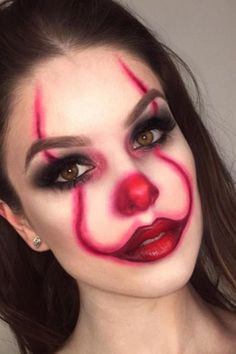 Hallowen Schminke, Scary Pennywise, 70s Inspired Makeup, Pennywise Makeup, Joker Halloween Costume, Halloween Makeup Clown, Makeup Clown