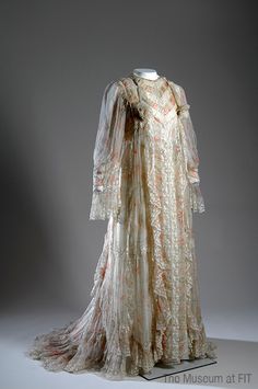 Fashion Institute, Antique Dress, Old Fashion, Edwardian Fashion, Historical Dresses