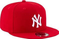 Classic Red Snapback Hat For Sports, Red Casual Snapback Hat For Sports Events, Casual Red Snapback Hat With Flat Bill, Red Casual Snapback Fitted Hat, Red Snapback Fitted Hat, Red Snapback Casual Fitted Hat, Casual Red Fitted Hat For Streetwear, Red Casual Fitted Hat With Embroidered Logo, Red Sporty Snapback Hat With Flat Bill