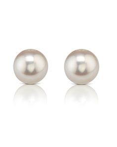 Hanadama, meaning 'Flower Pearl,' represents the highest quality available in [Japanese Akoya Pearls](https://www.thepearlsource.com/akoya-pearls.php), certified by the Japan Pearl Science Laboratory. Only approximately 2% of the annual Akoya cultured pearl harvest qualifies for the Hanadama Grade. These beautiful Akoya pearl earrings range between 9.5-10mm in size and consists of two beautiful and extremely lustrous Hanadama-certified pearls. Known as the 'icon' of cultured pearls, Akoya pearls Pearl Earrings Designs, White Pearl Jewelry, White Flower Earring, Akoya Pearl Earrings, Custom Jewelry Box, Mother Of Pearl Jewelry, White Pearl Earring, Pearl Jewelry Sets, White Pearl Necklace