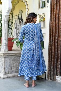 Grab this beautiful 3-piece set. The set comes with block print kurta has v neck, 3/4th sleeves & calf length teamed with printed trouser pant and a printed chanderi cotton dupatta to match. Color - Blue Kurta Fabric-Viscose Pant Fabric-Viscose Dupatta Fabric- Chanderi Cotton Neck-V Neck Sleeves-3/4th Sleeves Work - Block Print Detailing Washing Instructions-Dry Clean Model Height - 5.5 wearing size small. DISCLAIMER - The color of the product may be differ due to screen settings of device. A mi Pink Anarkali, Rayon Kurti, Blue Kurta, A Line Kurta, Kurti Collection, Cotton Dupatta, Kurti Designs Party Wear, Beautiful Suit, Fashion Design Dress