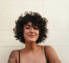 Messy Bob Hairstyles, Curly Hair Inspiration, Curly Hair With Bangs, Short Curly Hair, Latest Hairstyles