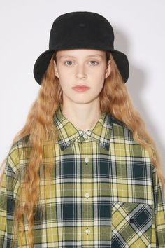 Acne Studios black bucket hat features a micro face patch and is made of cotton with a faded finish. FA-UX-HATS000178 Black Bucket Hat, Suit Jacket Dress, Face Patches, Black Bucket, Bucket Hat Black, Winter Essentials, Denim Outfit, Winter Dresses, Jacket Dress