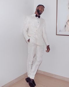 aldis hodge white tux - Google Search Aldis Hodge, Male Posing, White Tux, Double Breasted Tuxedo, Prom Tuxedo, Well Dressed Man, Men Fashion Casual Shirts, Tuxedo Blazer, White Suit